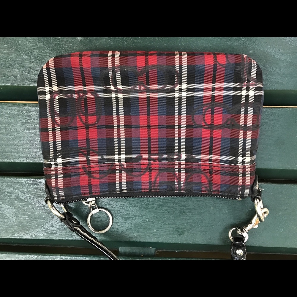 Coach wristlet - Picture 3 of 6